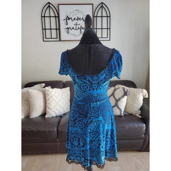 Hot Topic Miss Peregrine's Home For Peculiar Children Burnout Velvet Dress Sz M - Picture 5 of 11